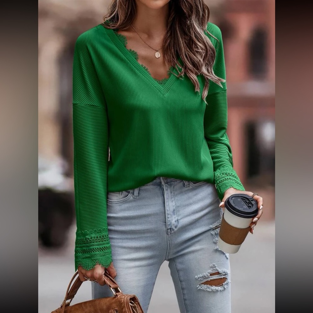 Green lace trim shoulder drop Tee